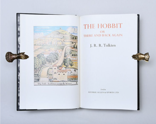 The Hobbit,TOLKIEN- First deluxe edition