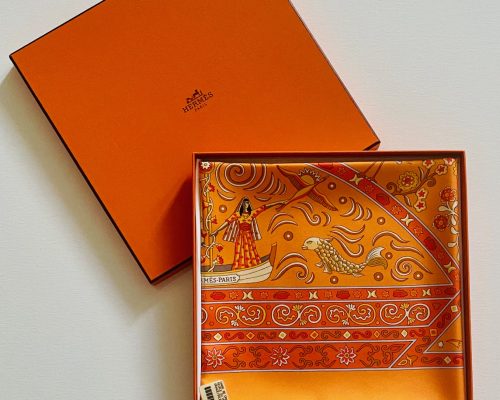 Peuple du vent- Rare Carré Hermes